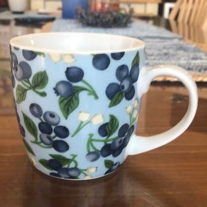 Meet your Posher, Connie